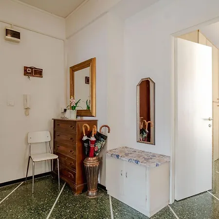 Apartment Guesthost - Bright *