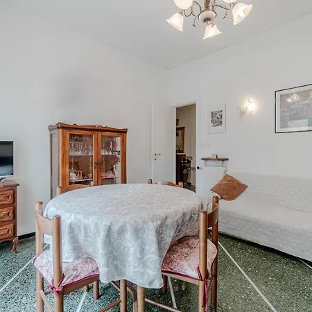 Apartment Guesthost - Bright Rapallo