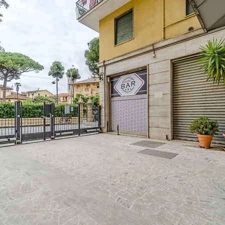 Guesthost - Bright Rapallo